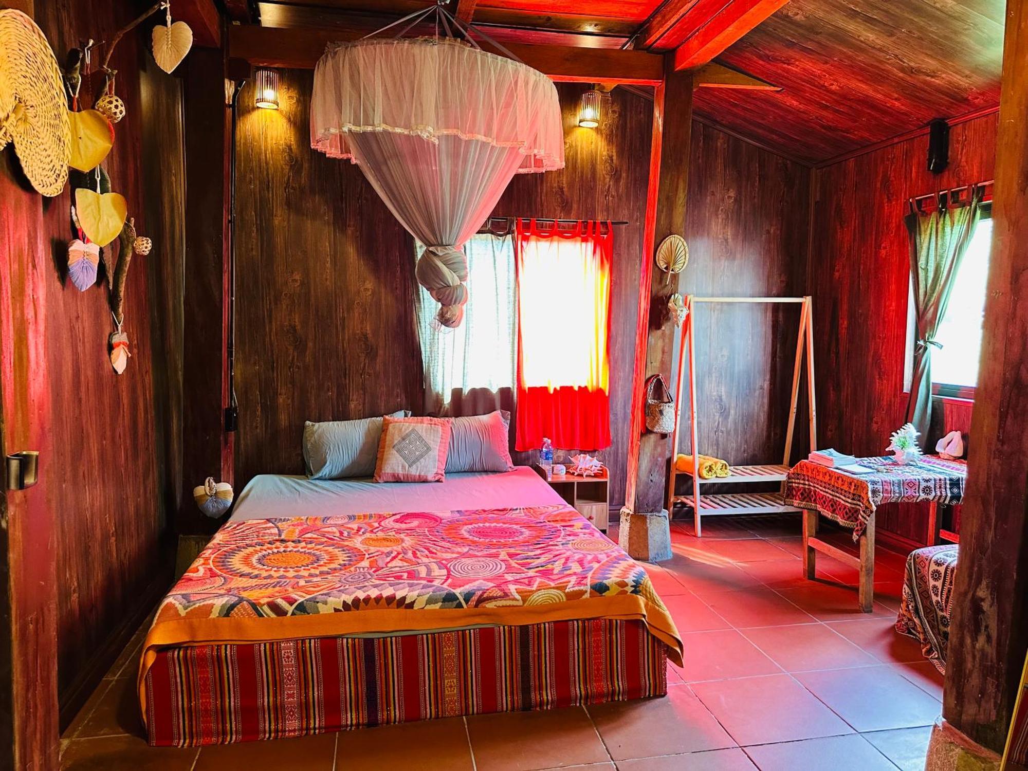 Wild Orchid- Lan Home Lang Cac Luaran gambar