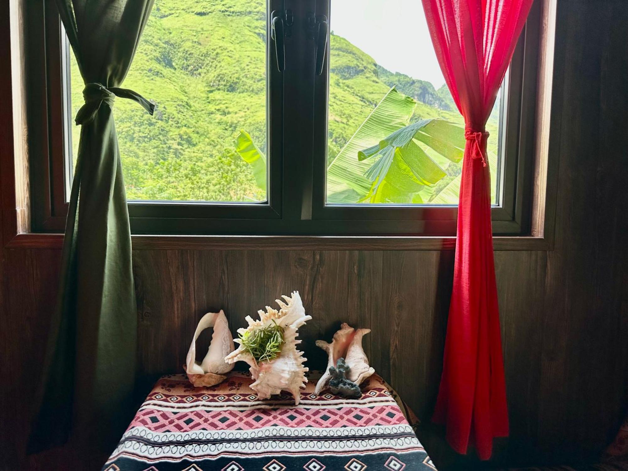 Wild Orchid- Lan Home Lang Cac Luaran gambar