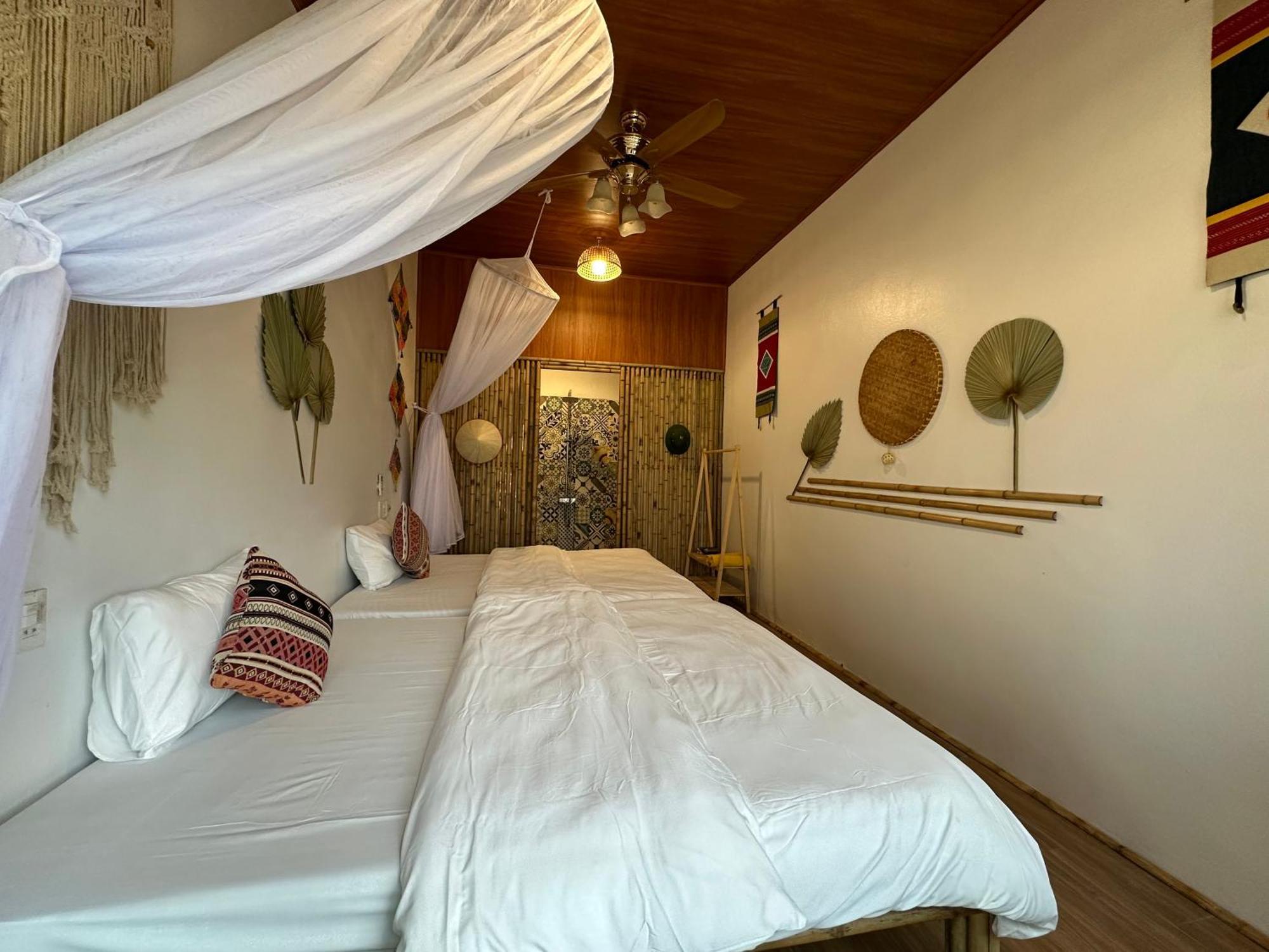 Wild Orchid- Lan Home Lang Cac Luaran gambar